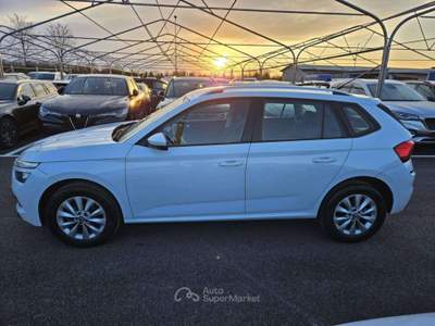Skoda Kamiq Kamiq 2019 1.6 tdi Ambition 115cv dsg - GD218GM Bianco usata Basiliano