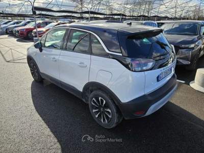 Opel Crossland NEOPATENTATI 1.2 Elegance  130cv at6 TG : GT156MB Bianco usata Basiliano