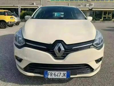 Renault Clio 1.5 dci energy Business 75cv N1 4 posti - FR647JK Beige usata Basiliano