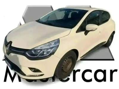 Renault Clio 1.5 dci energy Business 75cv N1 4 posti - FR647JK Beige usata Basiliano