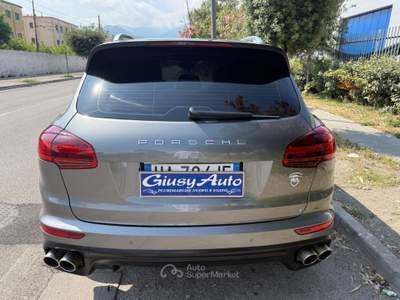 Porsche Cayenne 4.1 S Diesel Platinum Edition Grigio usata Pieve a Nievole