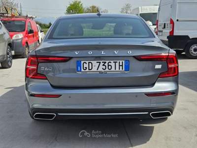 Volvo S60 2.0 t8 phev Inscription awd 303cv auto GD736TH Grigio usata Basiliano
