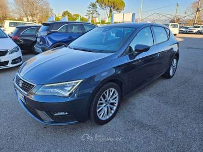 Seat Leon 2.0 tdi 150cv dsg 7m my20 - FZ834CM Argento usata Basiliano