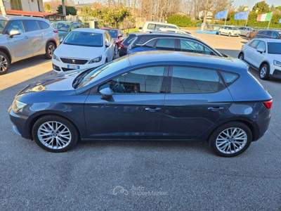 Seat Leon 2.0 tdi 150cv dsg 7m my20 - FZ834CM Argento usata Basiliano