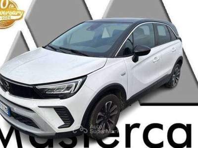 Opel Crossland NEOPATENTATI 1.2 Elegance 130cv at6 TG : GT211MB Bianco usata Basiliano