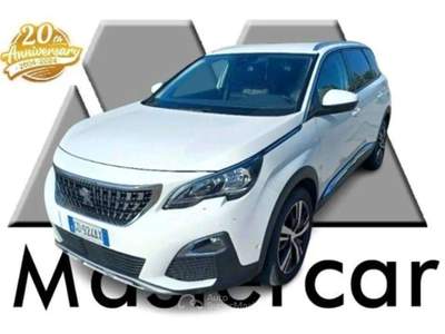 Peugeot 5008 1.5 bluehdi Allure EAT8  130CV - Navi 7 posti - GD Bianco usata Basiliano