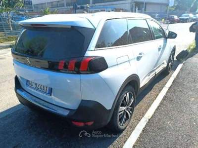 Peugeot 5008 1.5 bluehdi Allure EAT8  130CV - Navi 7 posti - GD Bianco usata Basiliano
