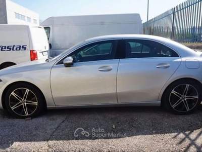 Mercedes-Benz Classe A d 116cv Automatic Sport Berlina - FZ218WS Argento usata Basiliano