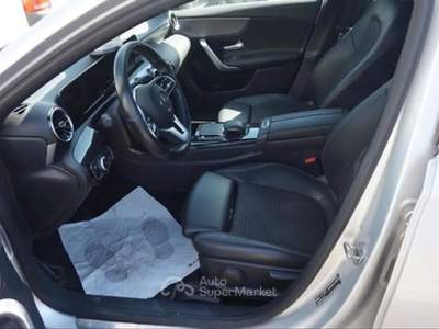 Mercedes-Benz Classe A d 116cv Automatic Sport Berlina - FZ218WS Argento usata Basiliano