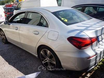 Mercedes-Benz Classe A d 116cv Automatic Sport Berlina - FZ218WS Argento usata Basiliano