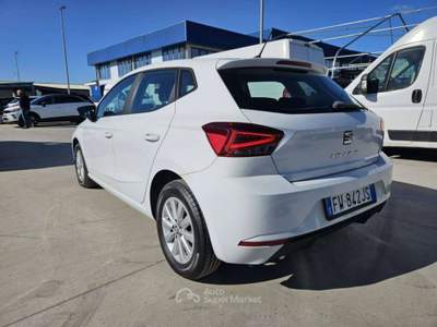 Seat Ibiza Ibiza V 2017 1.6 tdi Business 95cv dsg - FW842JS Bianco usata Basiliano