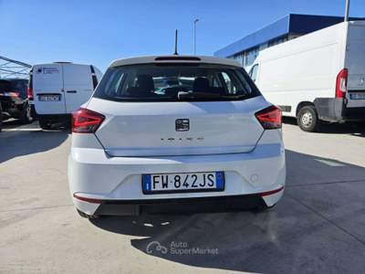 Seat Ibiza Ibiza V 2017 1.6 tdi Business 95cv dsg - FW842JS Bianco usata Basiliano