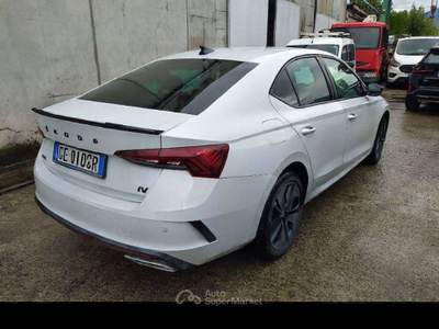 Skoda Octavia Octavia Berlina 1.4 tsi phev RS dsg - GE918SR Bianco usata Basiliano