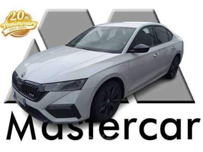 Skoda Octavia Octavia Berlina 1.4 tsi phev RS dsg - GE918SR Bianco usata Basiliano