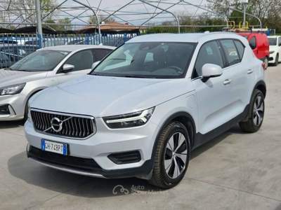 Volvo XC40 XC40 t4 phev Inscription Exp. auto my21 - GH748PT Argento usata Basiliano