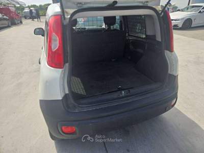 Fiat Panda Panda 1.2 69 CV VAN 2 POSTI EURO6 POP -   FY257PD Bianco usata Basiliano