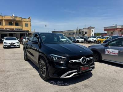 Mercedes-Benz GLA d Automatic Progressive Advanced Nero usata Volla