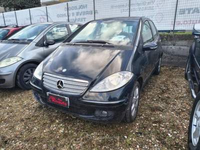 Mercedes-Benz Classe A CDI Avantgarde Automatica Nero usata Volla