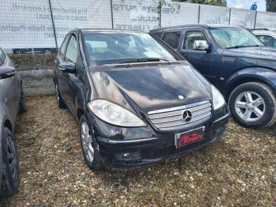 Mercedes-Benz Classe A CDI Avantgarde Automatica Nero usata Volla