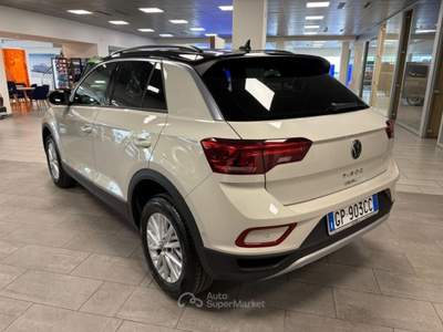 Volkswagen T-Roc 1.0 benzina 110cv.   Life , Km 51.000 Grigio usata Alba