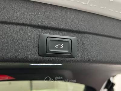 Audi A5 A5 Avant 2.0 TDI S line ambient light plus, ACC, MMI Navi plus Bianco usata Moncalieri