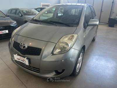 Toyota Yaris MACCHINA TENUTA IN BUONE CONDIZIONI Grigio usata Gambellara