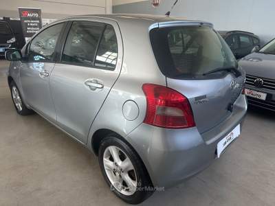 Toyota Yaris MACCHINA TENUTA IN BUONE CONDIZIONI Grigio usata Gambellara