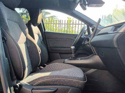 Renault Captur 1000 TCE TECHNO 90CV CARPLAY CAM"18 VETRSC ITALIA Nero usata Vetralla