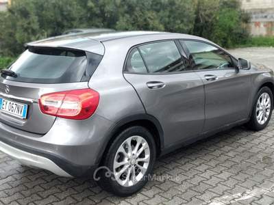 Mercedes-Benz GLA secondo proprietario Bronzo usata reggio calabria