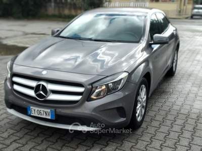 Mercedes-Benz GLA secondo proprietario Bronzo usata reggio calabria