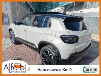 Jeep Avenger MY25 1.2 110CV MHEV Aut. Summit Full Optionals usata Cardano al Campo