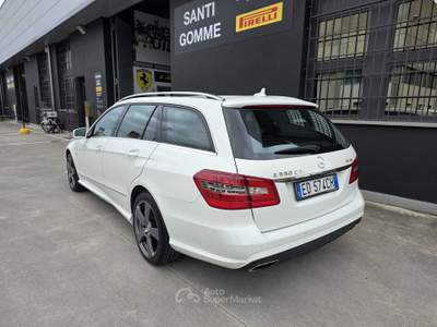 Mercedes-Benz Classe E solo 2 propietari Bianco usata Modena