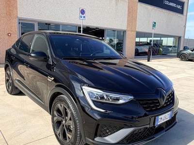 Renault Arkana Full Hybrid E-TECH 145 CV Engineered Fast Track Nero usata Lanciano