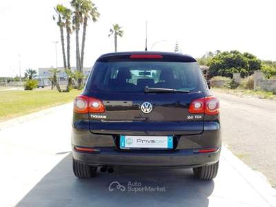 Volkswagen Tiguan 2.0 TDI 170 CV DPF 4MOTION Sport & Style Nero usata Gallipoli