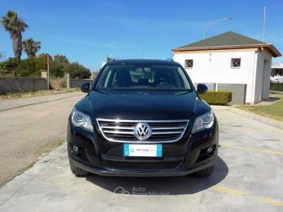 Volkswagen Tiguan 2.0 TDI 170 CV DPF 4MOTION Sport & Style Nero usata Gallipoli