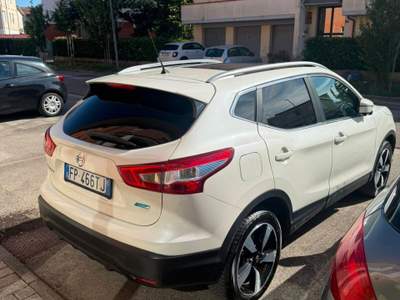 Nissan Qashqai NISSAN QASHQAI Bianco usata CASCINA