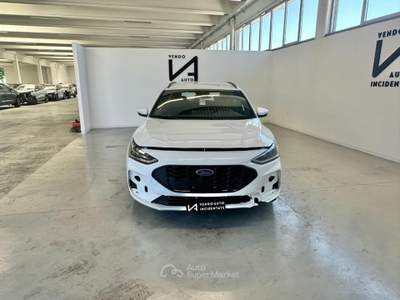 Ford Focus 1.5 ECOBLUE 115CV AUTOMATICO SW ST-LINE Bianco usata Megliadino San Vitale