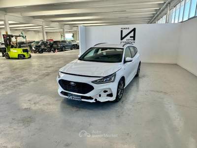 Ford Focus 1.5 ECOBLUE 115CV AUTOMATICO SW ST-LINE Bianco usata Megliadino San Vitale