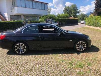 BMW Serie 3 320d Versione Automatica Nero usata Manerba del Garda