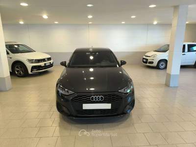 Audi A3 A3 IV 2020 Sportback Sportback 35 2.0 tdi Business Advanced s-tronic Grigio usata Mantova