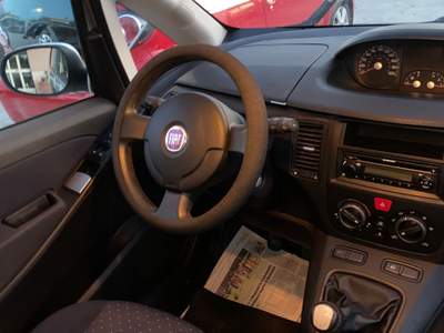 Fiat Idea Tenuta in buono stato Argento usata Cancello ed Arnone