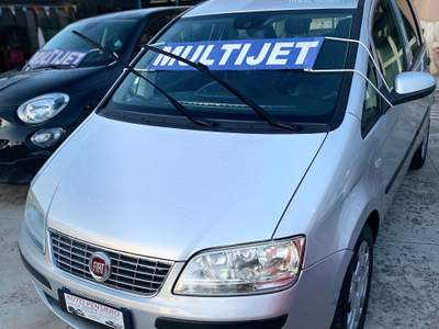 Fiat Idea Tenuta in buono stato Argento usata Cancello ed Arnone