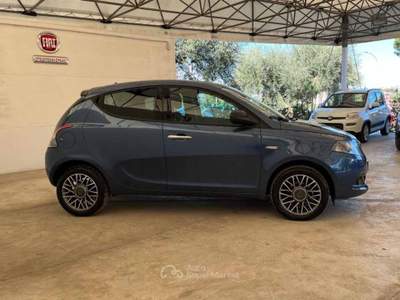 Lancia Ypsilon Ypsilon iii - ypsilon 1.0 firefly hybrid gold plus s&s 70cv Blu/Azzurro usata Viterbo