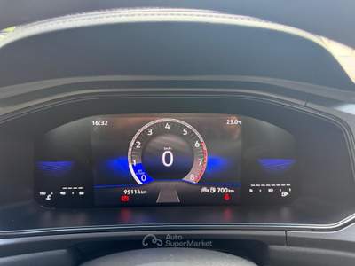 Volkswagen T-Roc VETTURA DEL MERCATO ITALIANO Grigio usata SANT'AGATA DE'  GOTI