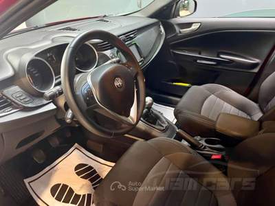 Alfa Romeo Giulietta 1.4 t. B-Tech 120cv my18 Rosso usata Trento