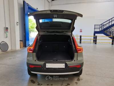 Volvo XC40 VOLVO XC40 T5 RECHARGE PLUG-IN AUTO PLUS BRIGHT SUV usata Casei Gerola