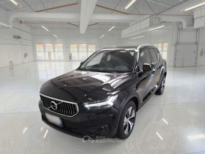 Volvo XC40 VOLVO XC40 T5 PLUG-IN HYBRID AUTO RECH INSCRIP EXPR SUV usata Casei Gerola