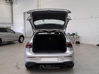 Volkswagen Golf VOLKSWAGEN GOLF VIII 2.0 TDI SCR 85KW LIFE DSG 5 PORTE BERLINA usata Casei Gerola