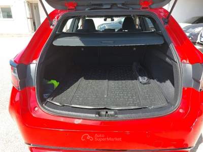 Toyota Corolla TOYOTA COROLLA TS 1.8 HYBRID BUSINESS TECH STATION WAGON usata Bari