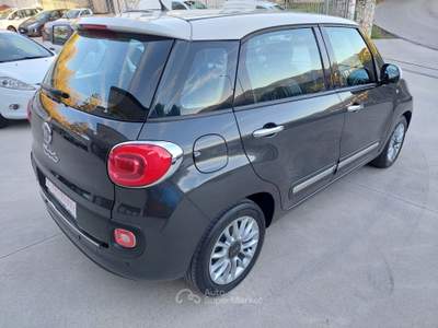 Fiat 500L 85 CV BI-COLORE Nero usata Balvano